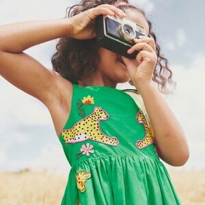 Mini Boden - Green Safari Cotton Appliqué Sleeveless Dress, Size 5-6